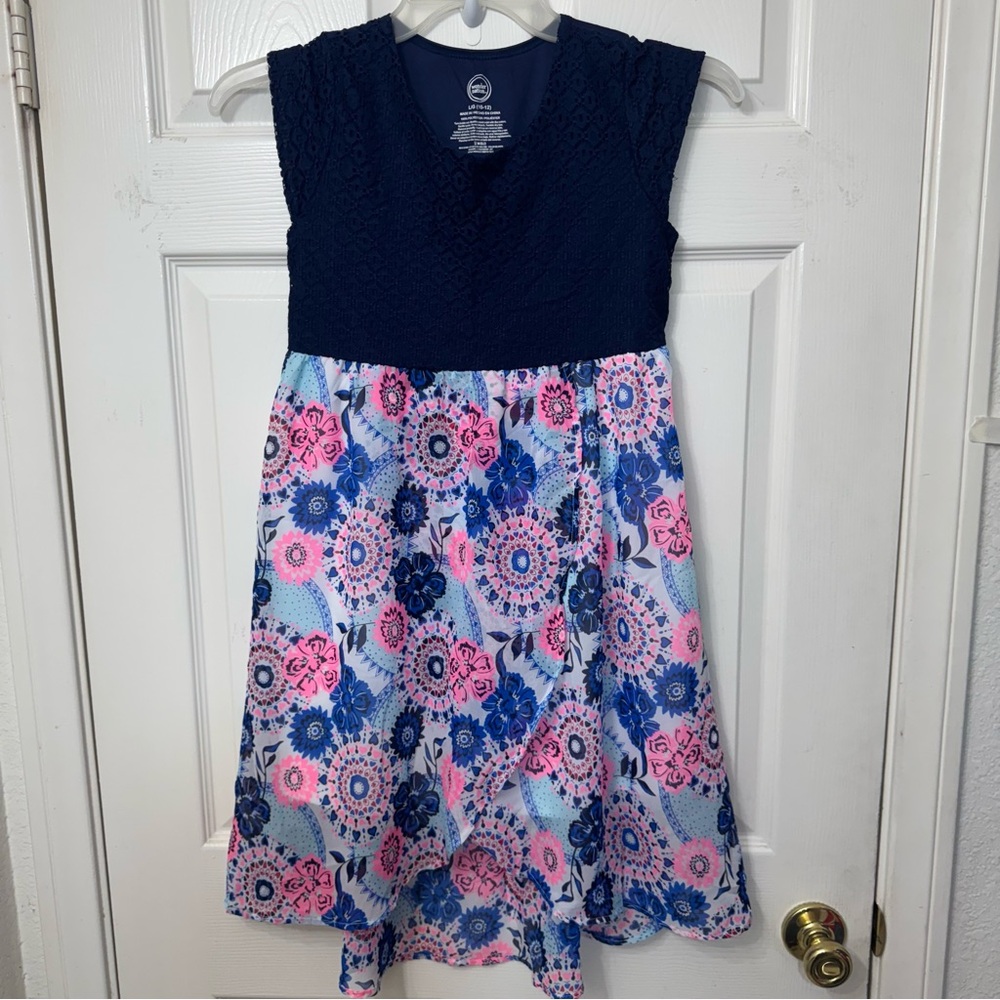 Wonder Nation Floral Navy Blue Pink Kids Dress Girls size L (10-12) Shortsleeved